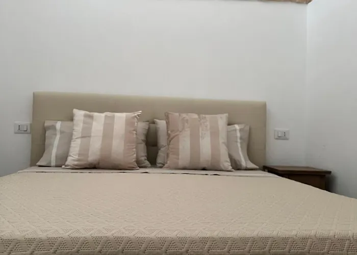 Palazzo Valentino 9 Tatil Evi *